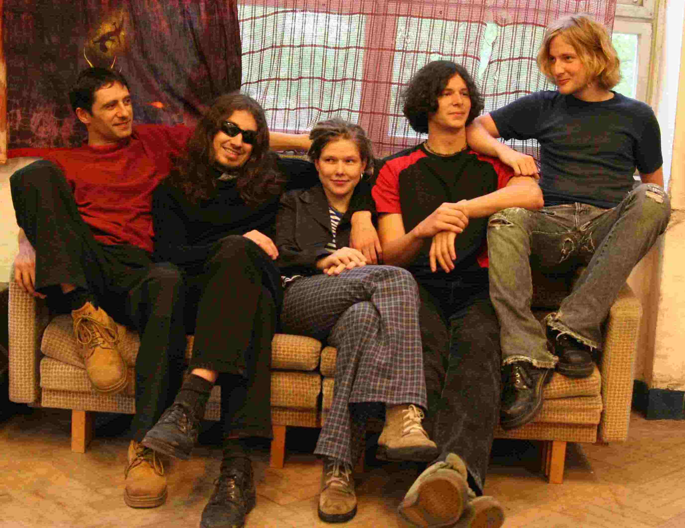 Nahoře Pes oslaví 10 let